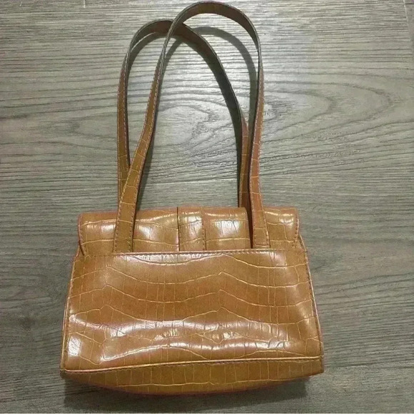 Liz Claiborne Crazy Horse Shoulder Purse Faux Crocodile Alligator Leather - Picture 4 of 8